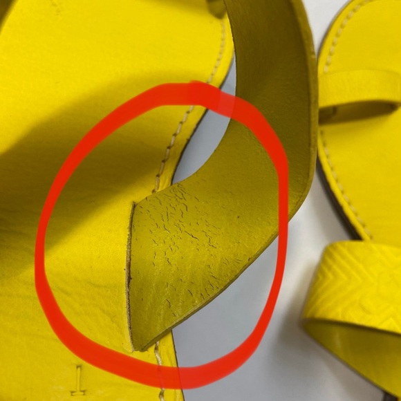 1937 Footwear from DSW bright yellow sandals - Picture 9 of 10